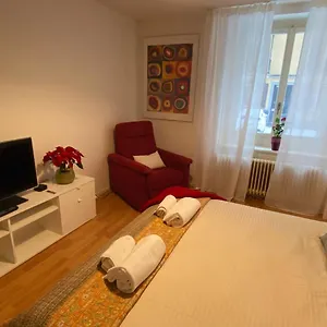 https://hilda-tranquillo-appartamento-in-centro.hotelsbaselswitzerland.com